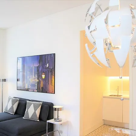 Downtown Sunny Lejlighed *